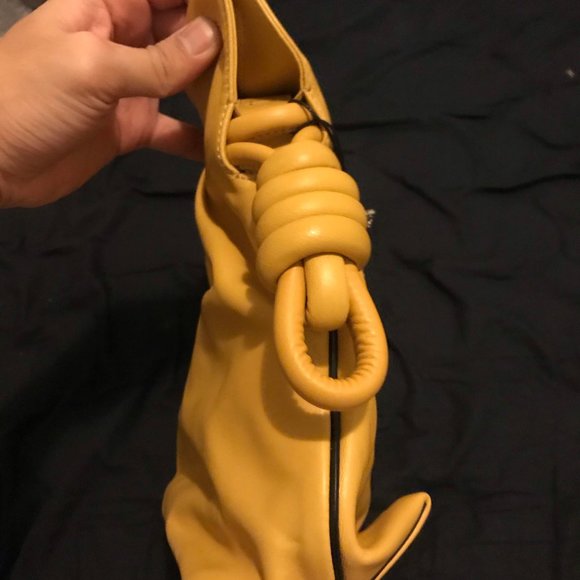 LOEWE Flamenco knot small sheepskin bag - Picture 5 of 7